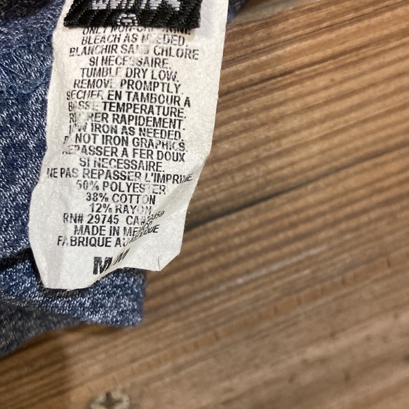 MENS Volcom Tee - Picture 4 of 5